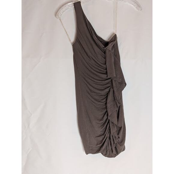 One Clothing, one shoulder olive green tank with ruffle size XS - Picture 2 of 7